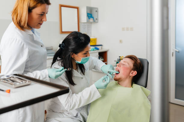 Best Emergency Dental Care for Broken or Chipped Teeth in Saddlebrooke, AZ